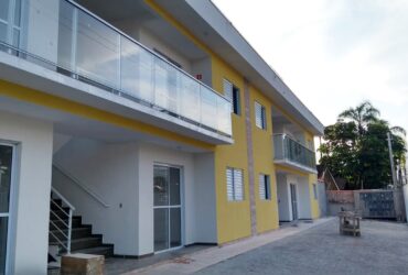 Casa Sobreposta de Világio com 2 dorms (1 suíte), Centro, Bertioga – R$ 320 mil, Cod: 986